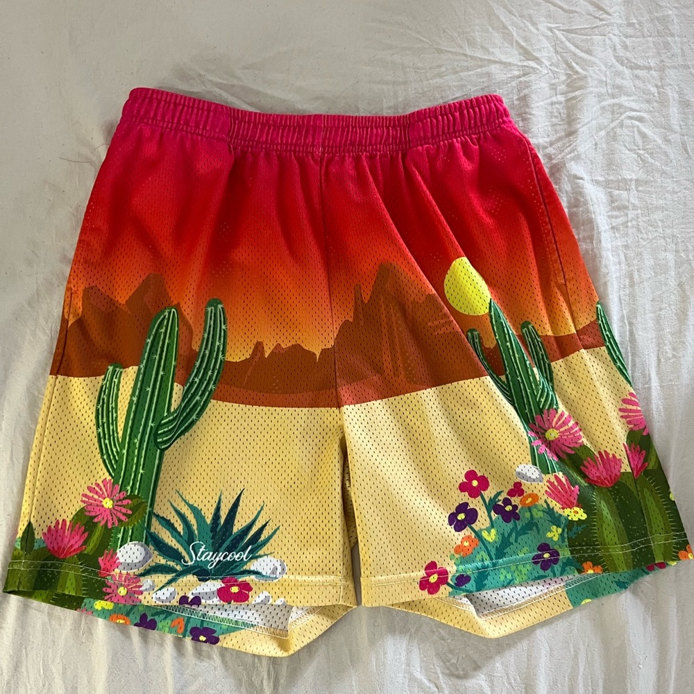 Stay Cool desert oasis mesh shorts
